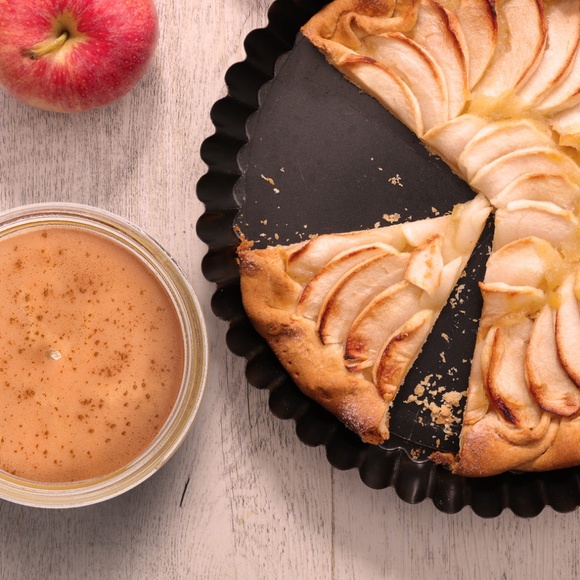 APPLE PIE - Apple + Cinnamon Fall Scented 100% Soy Candle - Gift for woman - Picture 3 of 5